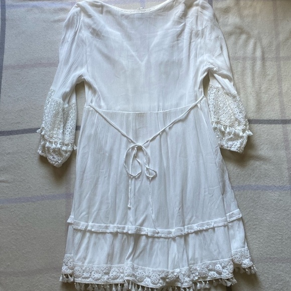 American Rag White Lace Detail, Billow Sleeves Boho Dress Size Medium - Picture 4 of 15